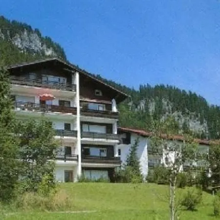 Apartment 4 Mit Balkon *